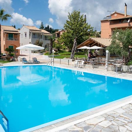 Averto Corfu Apartments Дассия Экстерьер фото