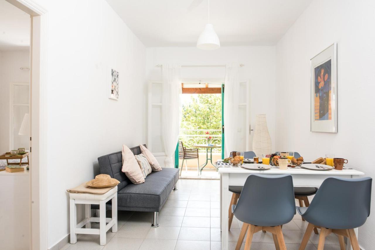 Averto Corfu Apartments Дассия Экстерьер фото