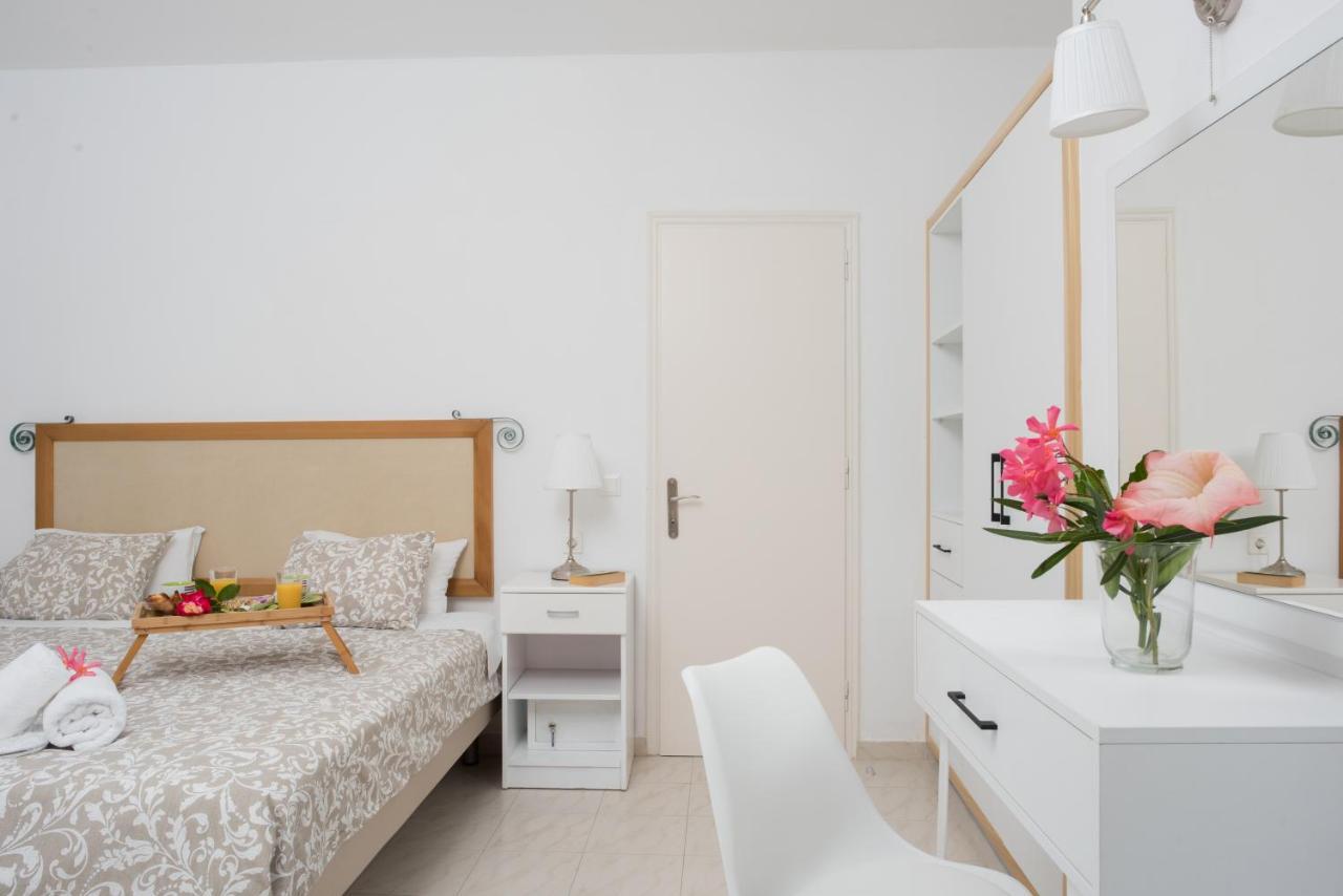 Averto Corfu Apartments Дассия Экстерьер фото