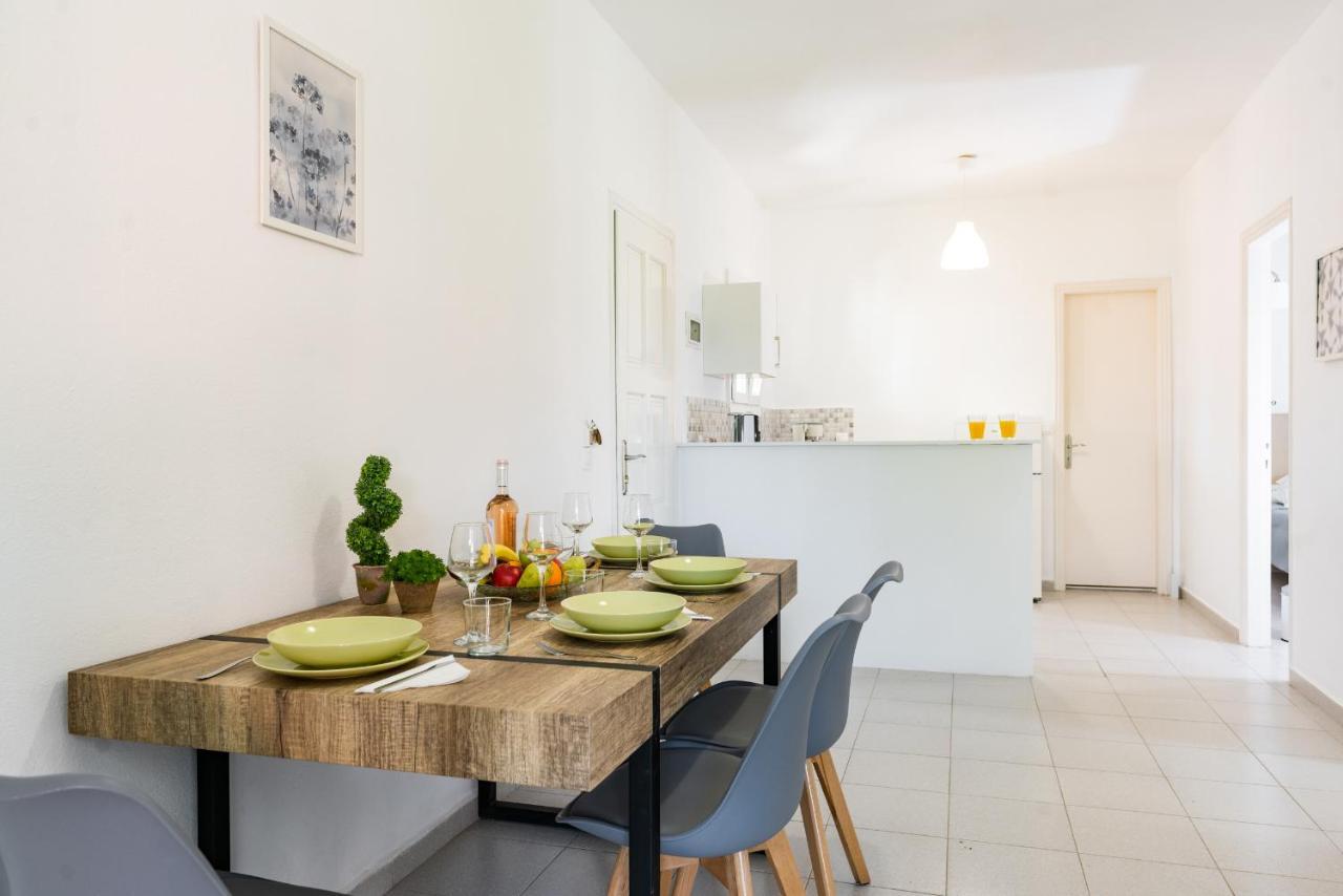 Averto Corfu Apartments Дассия Экстерьер фото